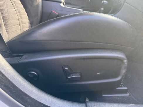 Used 2019 Dodge Charger Scat Pack w/ Daytona Edition Group image 31