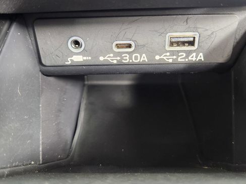 Used 2024 Subaru Outback Premium AWD/4WD image 33