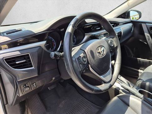 Used 2014 Toyota Corolla S Premium w/ Driver Convenience Package FWD image 10