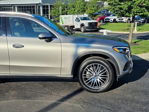 Used 2023 Mercedes-Benz GLC 300 4MATIC image 6