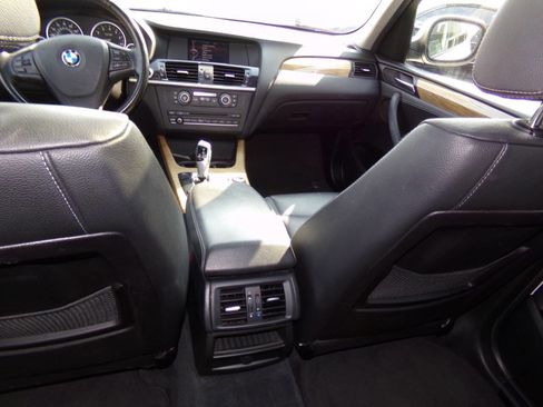 Used 2012 BMW X3 xDrive28i image 18