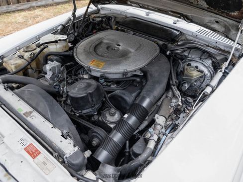 Used 1988 Mercedes-Benz 560 SL image 19