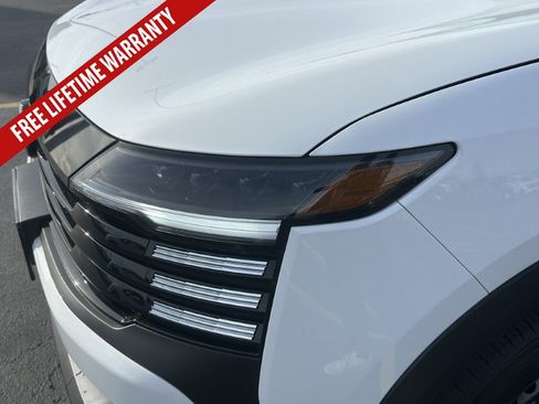 New 2026 Nissan Kicks S FWD image 12
