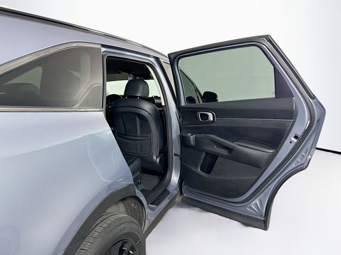 Used 2021 Kia Sorento S AWD/4WD image 30