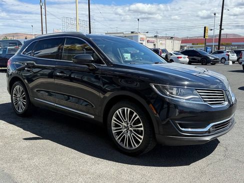 Used 2018 Lincoln MKX Reserve w/ Cargo Utility Package AWD/4WD image 2