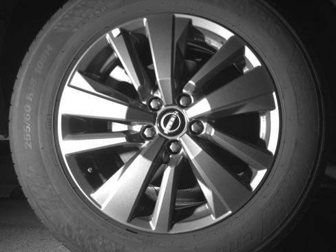 Used 2025 Nissan Pathfinder SV image 15