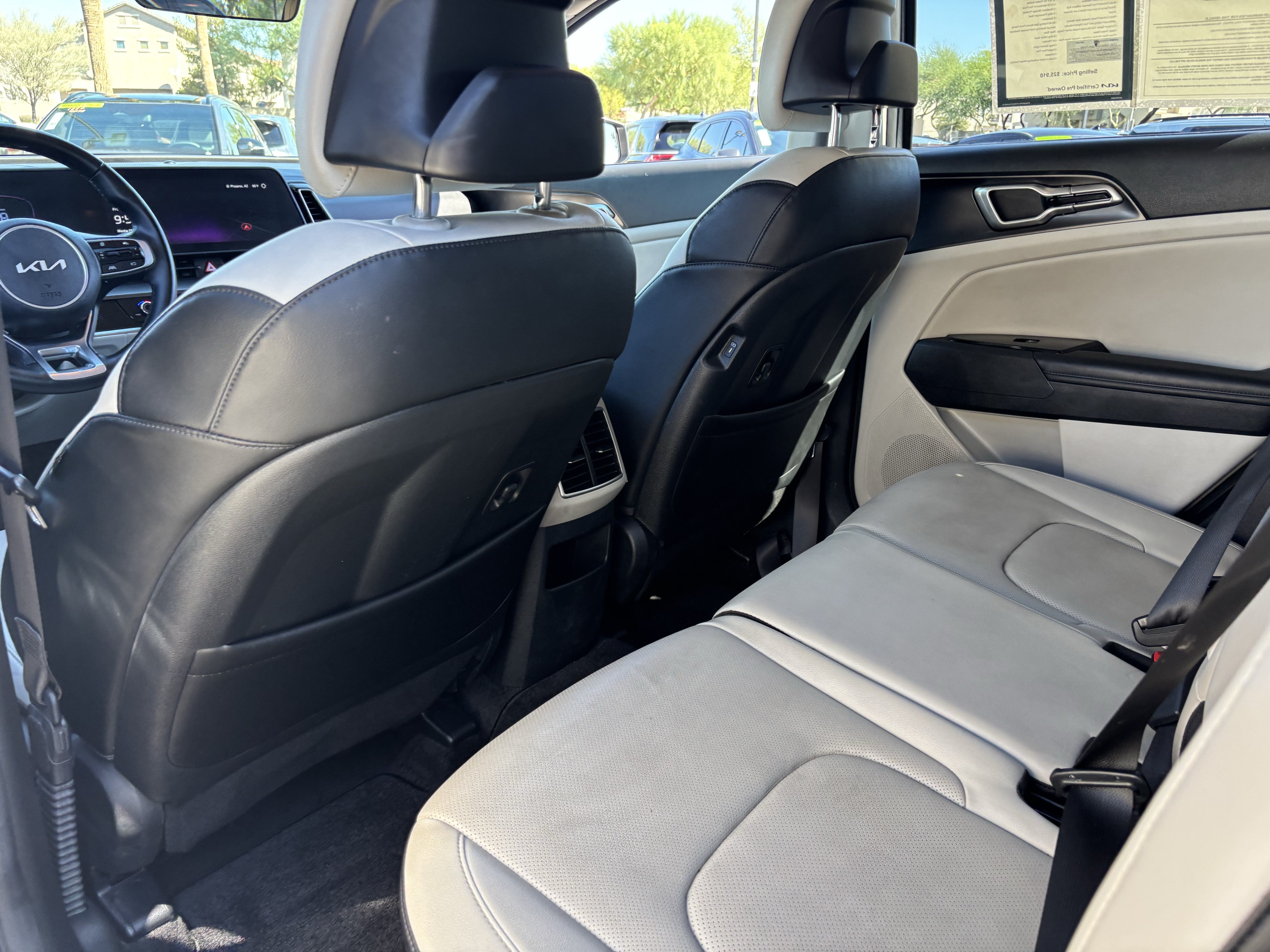 Certified 2025 Kia Sportage EX FWD image 15