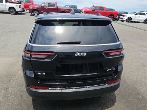 Used 2024 Jeep Grand Cherokee L Limited AWD/4WD image 5