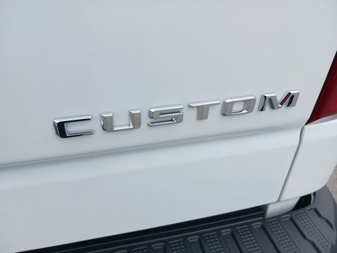 New 2026 Chevrolet Silverado 1500 Custom image 10