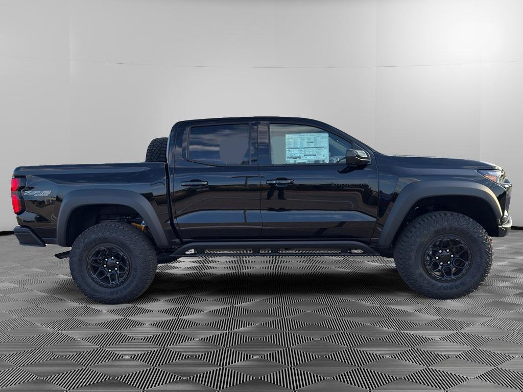 New 2026 Chevrolet Colorado ZR2 w/ ZR2 Bison Edition AWD/4WD image 5