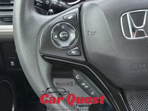 Used 2017 Honda HR-V EX image 28