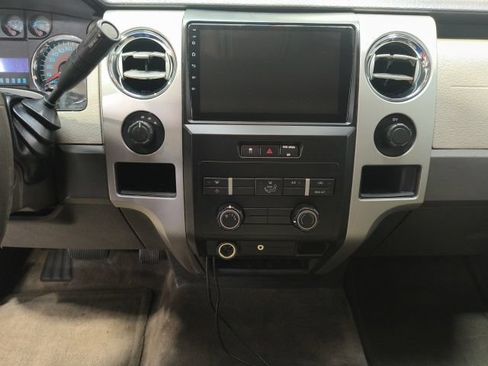 Used 2010 Ford F150 XLT AWD/4WD image 18