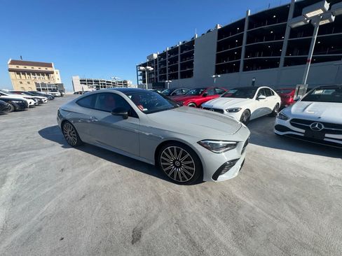 Used 2024 Mercedes-Benz CLE 450 4MATIC Coupe image 3