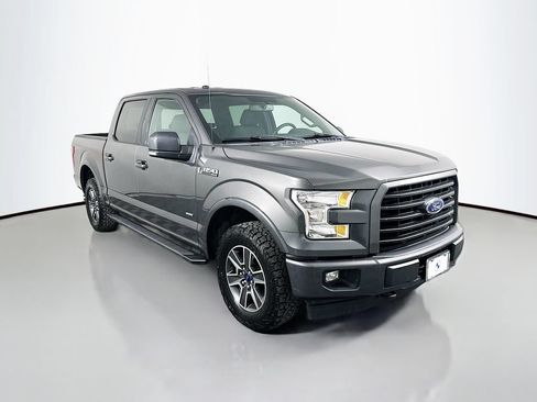 Used 2017 Ford F150 XLT w/ Equipment Group 302A Luxury AWD/4WD image 3