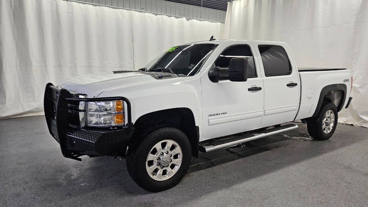 Used 2012 Chevrolet Silverado 3500 LT w/ Interior Plus Package AWD/4WD image 1
