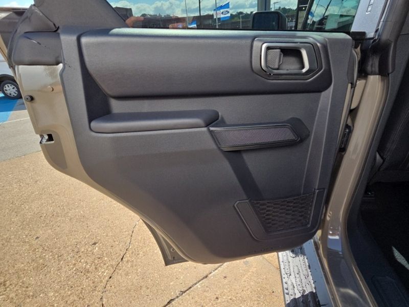 New 2026 Ford Bronco Outer Banks w/ Sasquatch Package AWD/4WD image 20