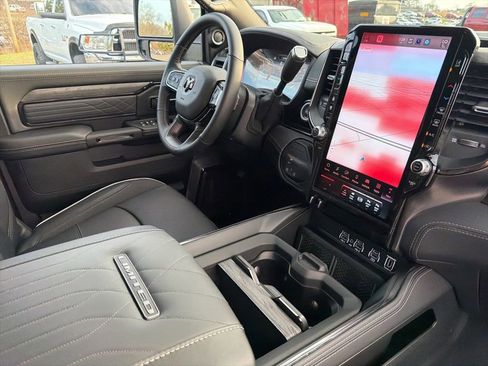 New 2026 RAM 2500 Limited image 31