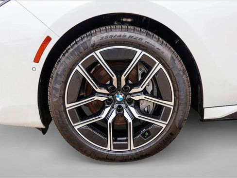 New 2026 BMW 740i xDrive AWD/4WD image 9