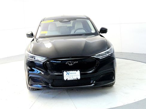 Used 2023 Ford Mustang Mach-E Premium image 8