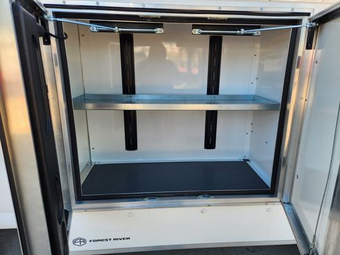 New 2025 Chevrolet Express 4500 w/ Power Convenience Package image 37