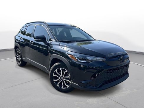Used 2024 Toyota Corolla Cross AWD Hybrid image 4