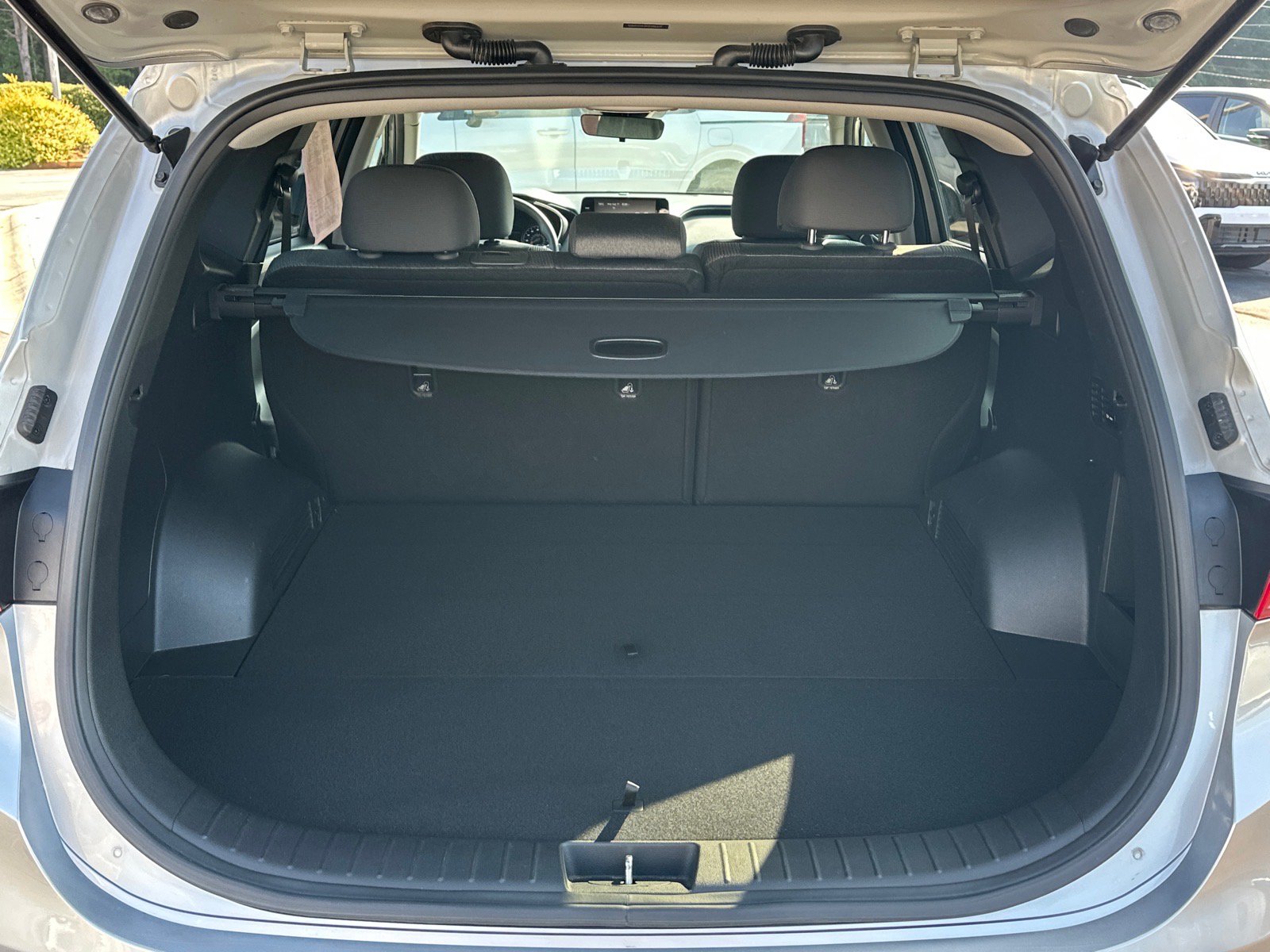 Used 2022 Hyundai Santa Fe SE AWD/4WD image 6