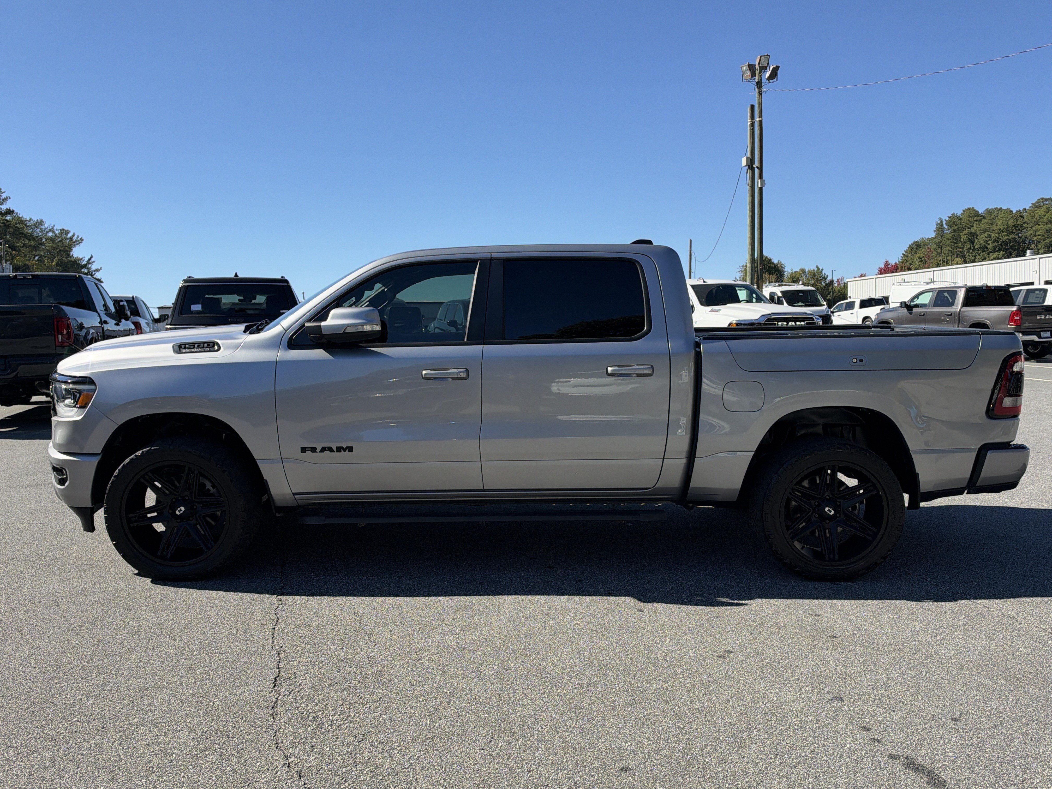 Used 2020 RAM 1500 Big Horn AWD/4WD image 4
