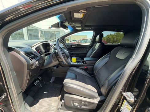 Used 2019 Ford Edge ST w/ Equipment Group 401A AWD/4WD image 7