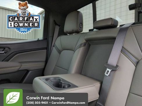 Used 2026 Chevrolet Colorado ZR2 w/ Technology Package AWD/4WD image 27