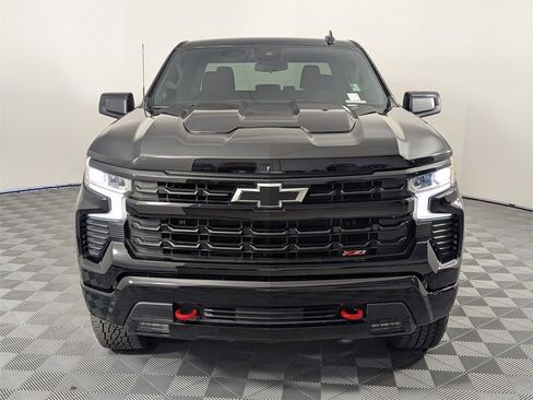 Used 2024 Chevrolet Silverado 1500 LT Trail Boss w/ Protection Package image 10