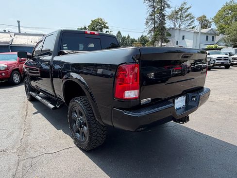 Used 2018 RAM 2500 Big Horn w/ Sport Appearance Group AWD/4WD image 4