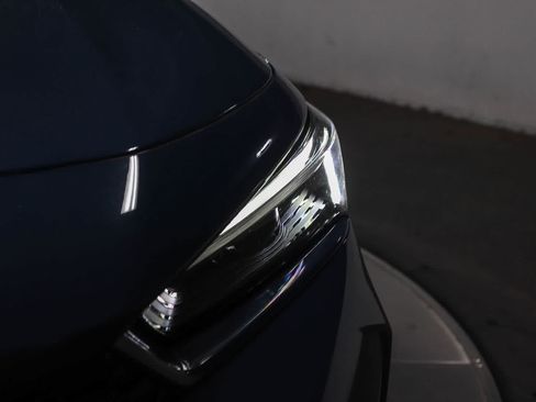 Used 2025 Honda Civic Sport image 7