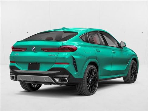 New 2026 BMW X6 M60i w/ Executive Package image 2