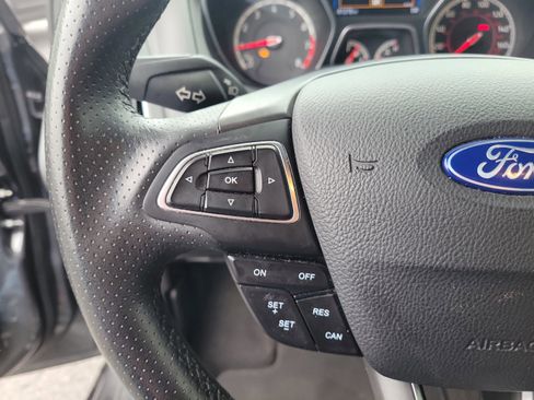 Used 2018 Ford Focus ST image 22