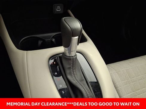 Used 2025 Honda HR-V LX image 18