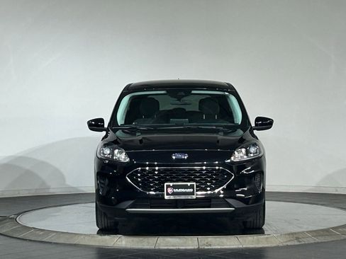 Used 2021 Ford Escape SE FWD image 3