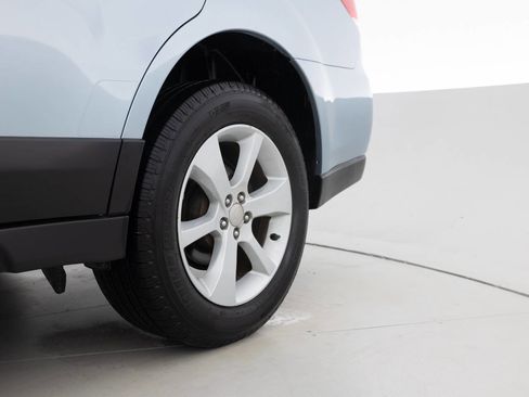 Used 2014 Subaru Outback 2.5i Premium image 20