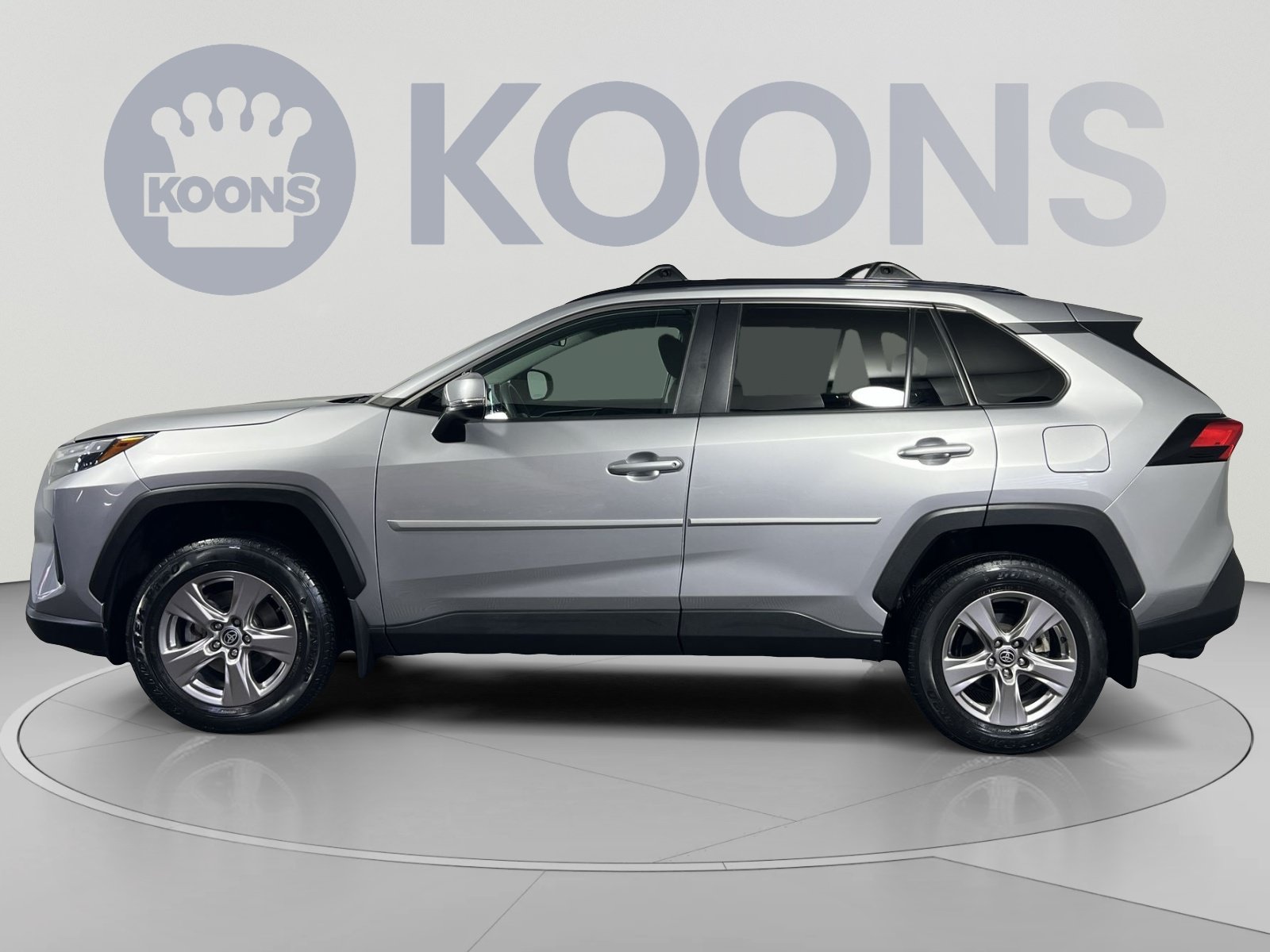 Used 2023 Toyota RAV4 XLE w/ Convenience Package AWD/4WD image 2