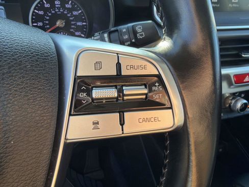 Used 2021 Kia Telluride LX image 7