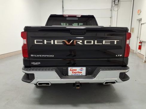 Used 2025 Chevrolet Silverado 1500 LTZ AWD/4WD image 4