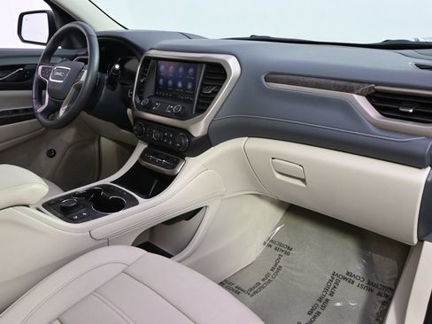 Used 2020 GMC Acadia Denali w/ Denali Ultimate Package AWD/4WD image 15