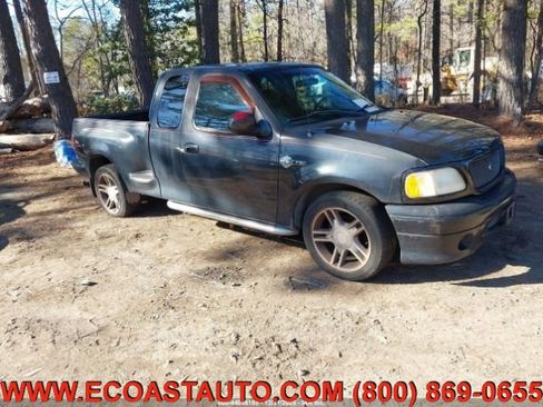 Used 2000 Ford F150 Harley-Davidson image 2