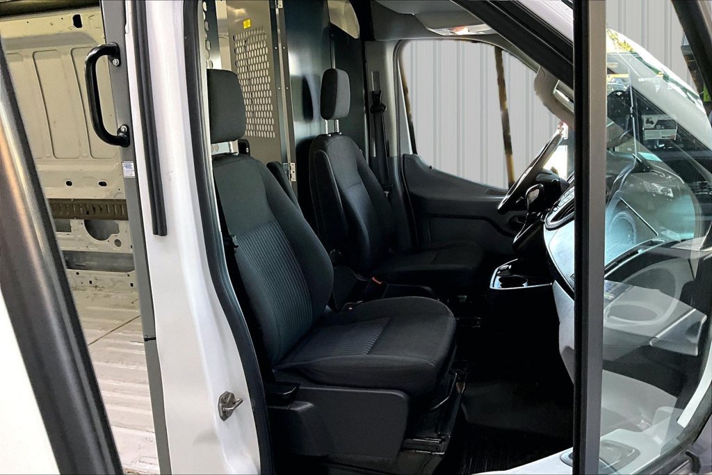 Used 2018 Ford Transit 350 148 High Roof Extended RWD image 31