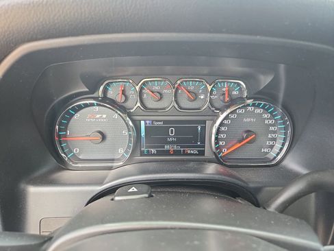 Used 2018 Chevrolet Silverado 1500 LT w/ All Star Edition AWD/4WD image 21