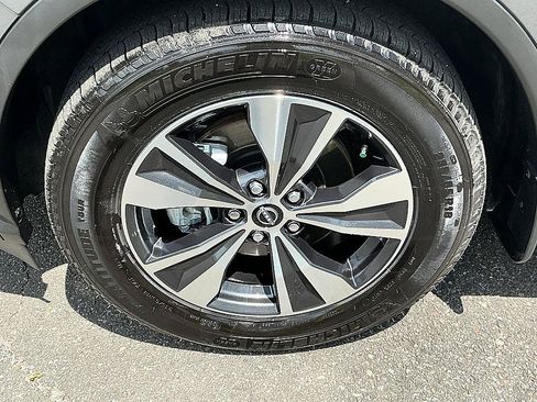 Certified 2024 Nissan Murano SV AWD/4WD image 9