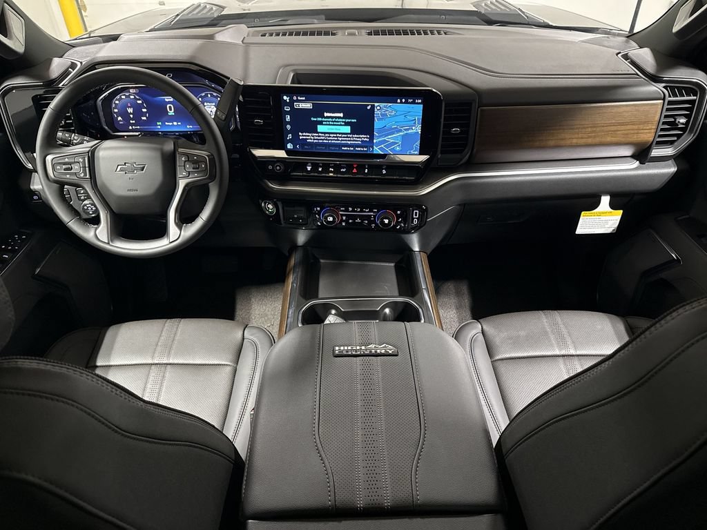 New 2026 Chevrolet Silverado 2500 High Country w/ High Country Premium Package AWD/4WD image 10