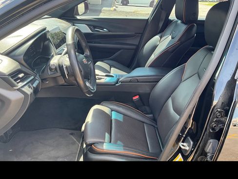 Certified 2023 Cadillac CT4 Sport AWD/4WD image 2