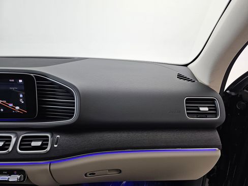 Certified 2020 Mercedes-Benz GLE 350 4MATIC image 15