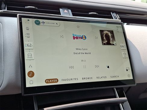 New 2026 Land Rover Range Rover Velar Dynamic SE image 14