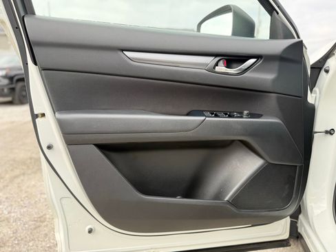 Used 2018 MAZDA CX-5 Sport image 11